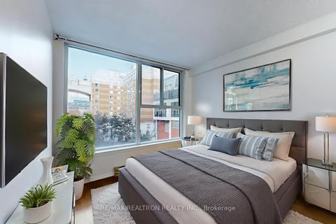 Photo 6 at 402 - 222 The Esplanade Avenue, Waterfront Communities C8, Toronto