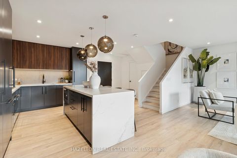 Photo 10 at 405 - 55A Avenue Road, Annex, Toronto