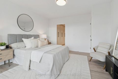 Photo 17 at 405 - 55A Avenue Road, Annex, Toronto