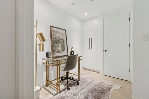 Photo 22 at 405 - 55A Avenue Road, Annex, Toronto