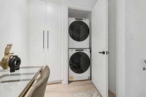 Photo 24 at 405 - 55A Avenue Road, Annex, Toronto