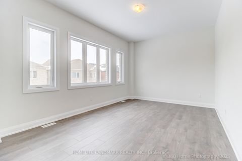 Photo 6 at 241 SEGUIN Street, Oak Ridges, Richmond Hill