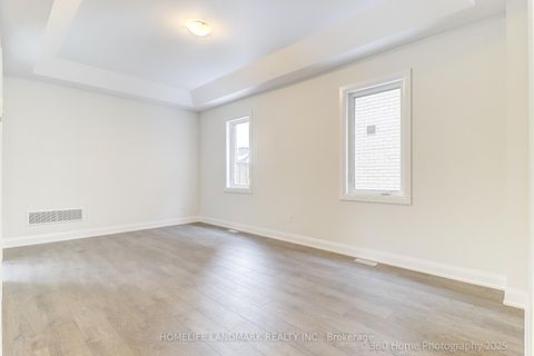 Photo 8 at 241 SEGUIN Street, Oak Ridges, Richmond Hill