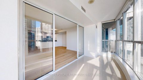 Photo 17 at 1906 - 8 York Street, Waterfront Communities C1, Toronto