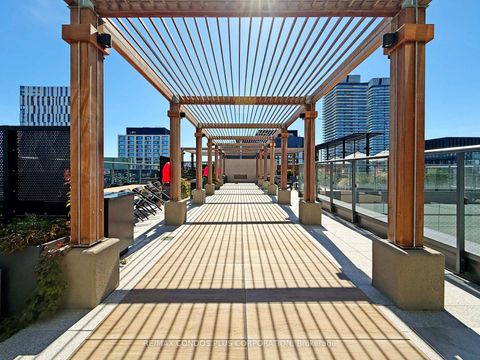 Photo 11 at 304 - 425 Front Street E, Waterfront Communities C8, Toronto