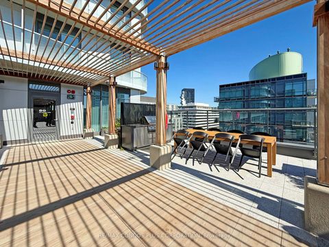 Photo 15 at 304 - 425 Front Street E, Waterfront Communities C8, Toronto