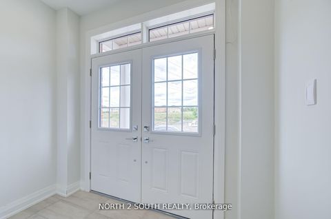 Photo 4 at 23 Virro Court, West Woodbridge, Vaughan