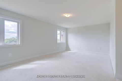 Photo 27 at 23 Virro Court, West Woodbridge, Vaughan