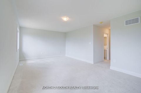 Photo 28 at 23 Virro Court, West Woodbridge, Vaughan