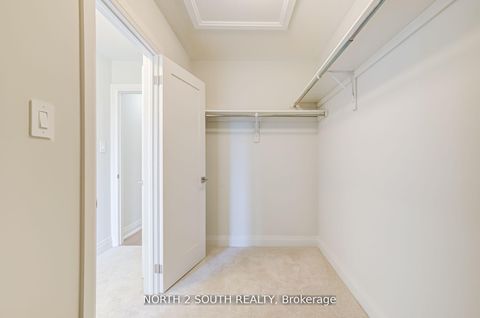 Photo 31 at 23 Virro Court, West Woodbridge, Vaughan