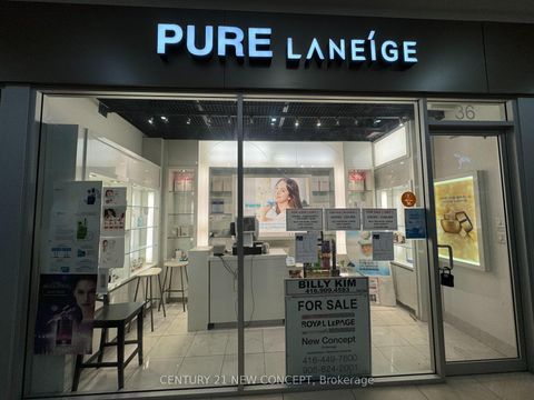 Photo 11 at 36 - 384 Yonge Street, Bay Street Corridor, Toronto