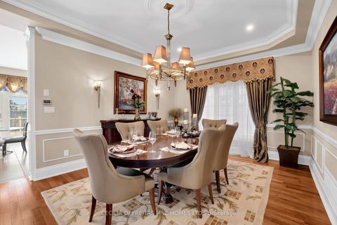 Photo 12 at 11 Beauvista Court, Vellore Village, Vaughan