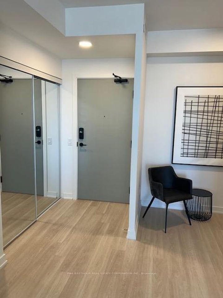 Photo 17 at 1704 - 5105 Hurontario Street N, Hurontario, Mississauga