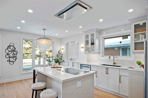 Photo 23 at 3 Learmont Drive, Richview, Toronto