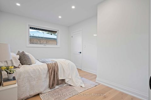 Photo 24 at 3 Learmont Drive, Richview, Toronto