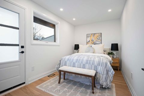 Photo 25 at 3 Learmont Drive, Richview, Toronto