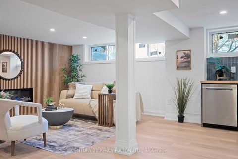 Photo 32 at 3 Learmont Drive, Richview, Toronto