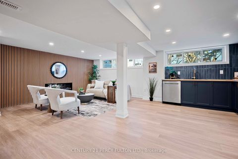 Photo 33 at 3 Learmont Drive, Richview, Toronto