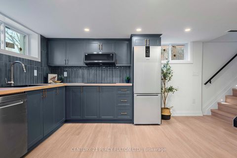 Photo 34 at 3 Learmont Drive, Richview, Toronto