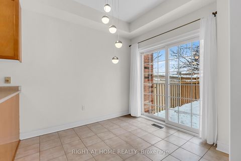 Photo 16 at 9 - 320 Ravineview Drive, Rural Vaughan, Vaughan