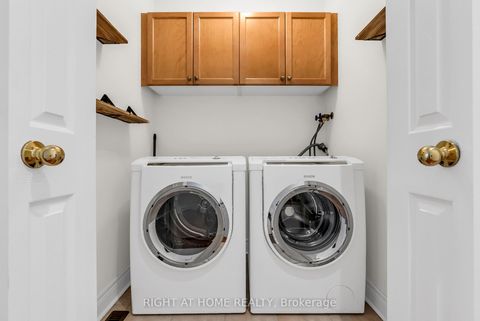 Photo 19 at 9 - 320 Ravineview Drive, Rural Vaughan, Vaughan