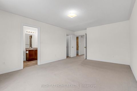 Photo 24 at 9 - 320 Ravineview Drive, Rural Vaughan, Vaughan