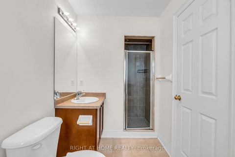 Photo 27 at 9 - 320 Ravineview Drive, Rural Vaughan, Vaughan