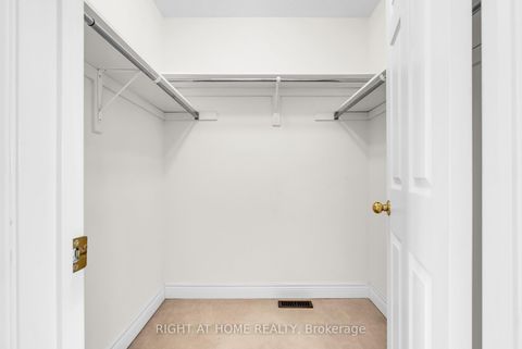 Photo 28 at 9 - 320 Ravineview Drive, Rural Vaughan, Vaughan