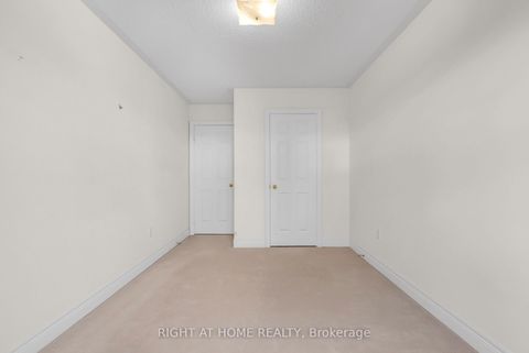 Photo 30 at 9 - 320 Ravineview Drive, Rural Vaughan, Vaughan