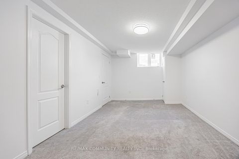 Photo 7 at 4 Healthcote Lane, Central, Ajax