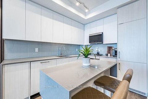 Photo 15 at 709 - 2481 Taunton Road, RO River Oaks, Oakville