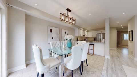 Photo 8 at 151 Amulet Crescent, Rouge Woods, Richmond Hill