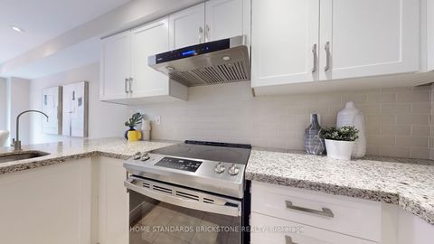 Photo 14 at 151 Amulet Crescent, Rouge Woods, Richmond Hill