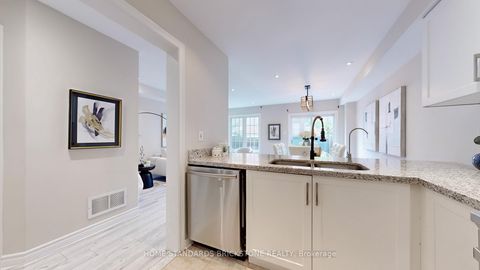 Photo 15 at 151 Amulet Crescent, Rouge Woods, Richmond Hill