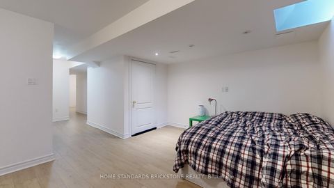 Photo 40 at 151 Amulet Crescent, Rouge Woods, Richmond Hill