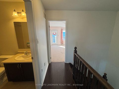 Photo 16 at 88 Grand Trunk Avenue, Patterson, Vaughan