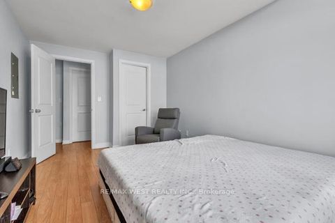 Photo 28 at 9 - 9601 Jane Street, Maple, Vaughan