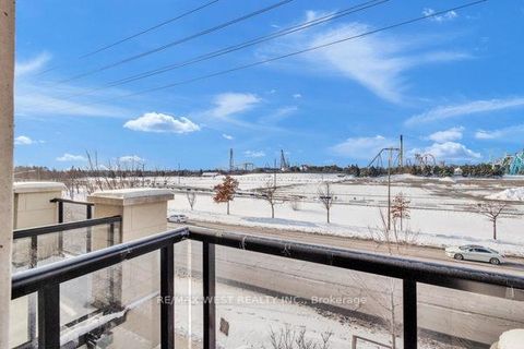 Photo 33 at 9 - 9601 Jane Street, Maple, Vaughan