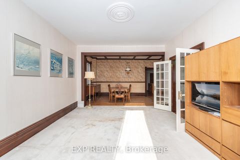 Photo 10 at 28 Queen Street, Cookstown, Innisfil