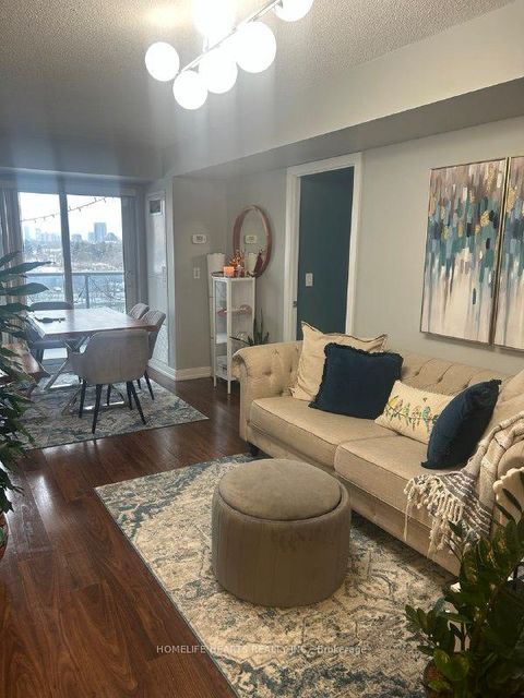 Photo 5 at 618 - 181 Village Green Square, Malvern West, Toronto