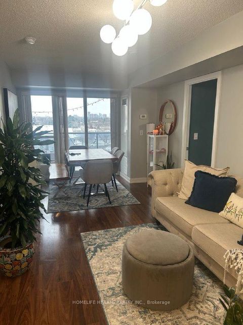 Photo 12 at 618 - 181 Village Green Square, Malvern West, Toronto