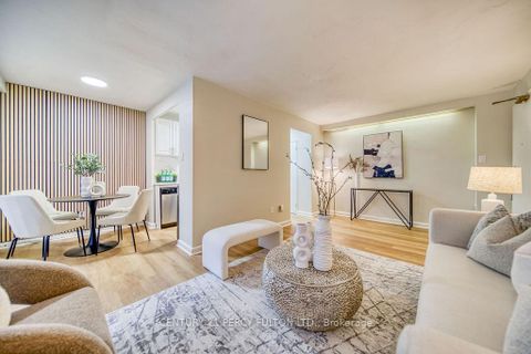 Photo 10 at 101 - 921 Midland Avenue, Eglinton East, Toronto