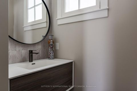 Photo 13 at 77 Catherine Avenue, Aurora Village, Aurora