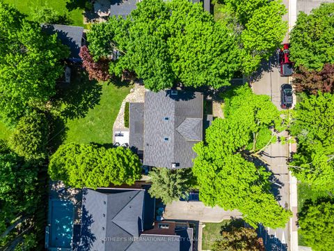 Photo 26 at 77 Catherine Avenue, Aurora Village, Aurora