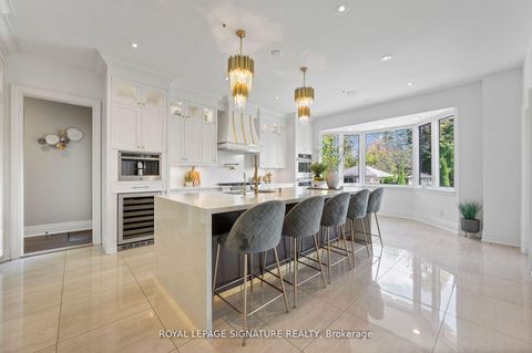 Photo 13 at 75 Rachelle Court, Kleinburg, Vaughan