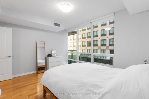 Photo 20 at 306 - 263 Wellington Street W, Waterfront Communities C1, Toronto