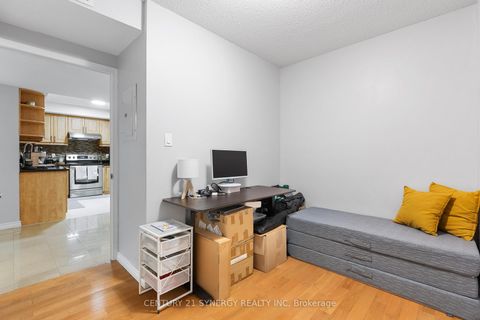 Photo 22 at 306 - 263 Wellington Street W, Waterfront Communities C1, Toronto