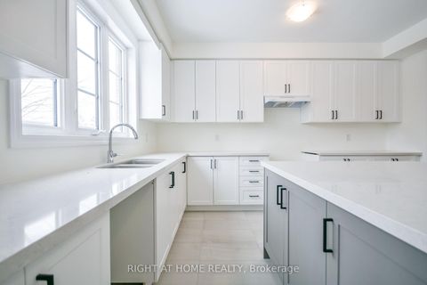 Photo 9 at 215 SUTHERLAND Street S, Stayner, Clearview