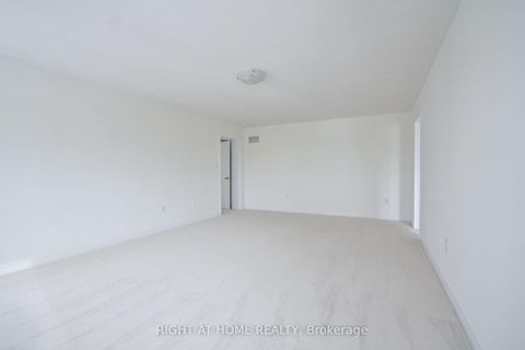 Photo 38 at 215 SUTHERLAND Street S, Stayner, Clearview