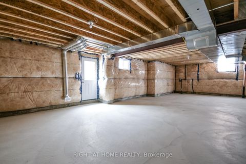 Photo 39 at 215 SUTHERLAND Street S, Stayner, Clearview